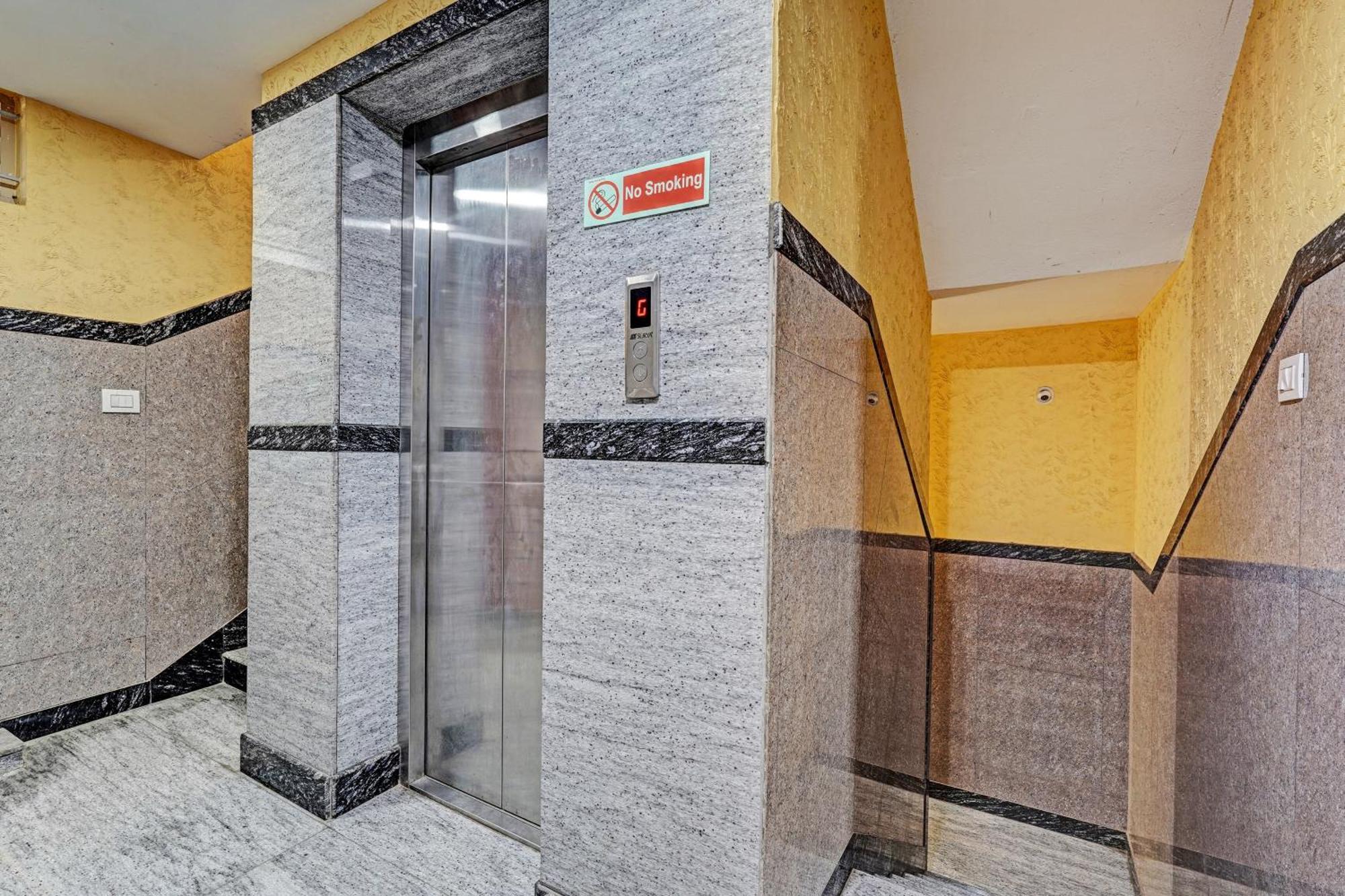 Hotel O Maruthi Residency Bangalore Exterior foto
